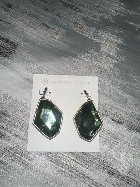 Kendra Scott Olive Green Faceted Elle Drop Earrings